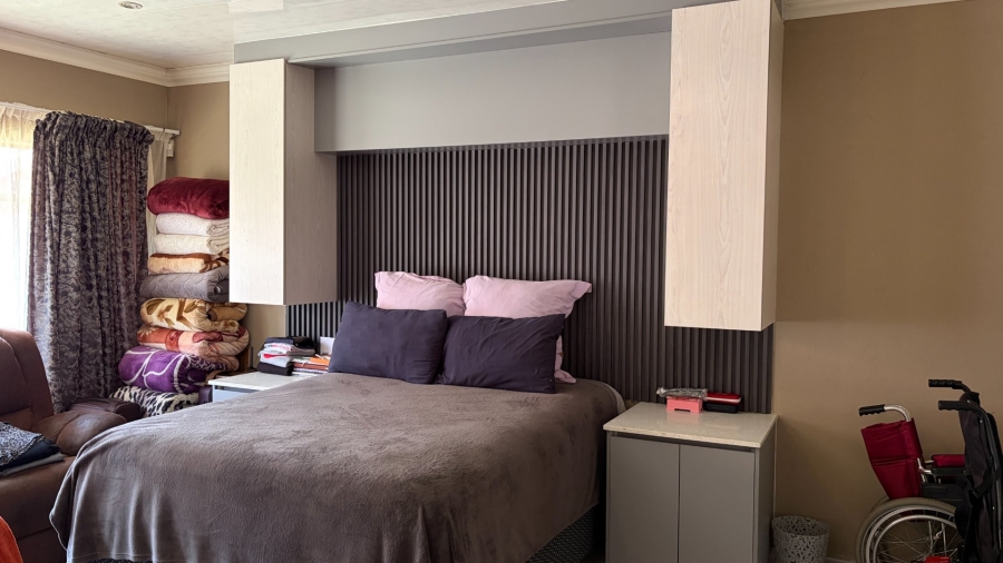 4 Bedroom Property for Sale in Potchefstroom North West